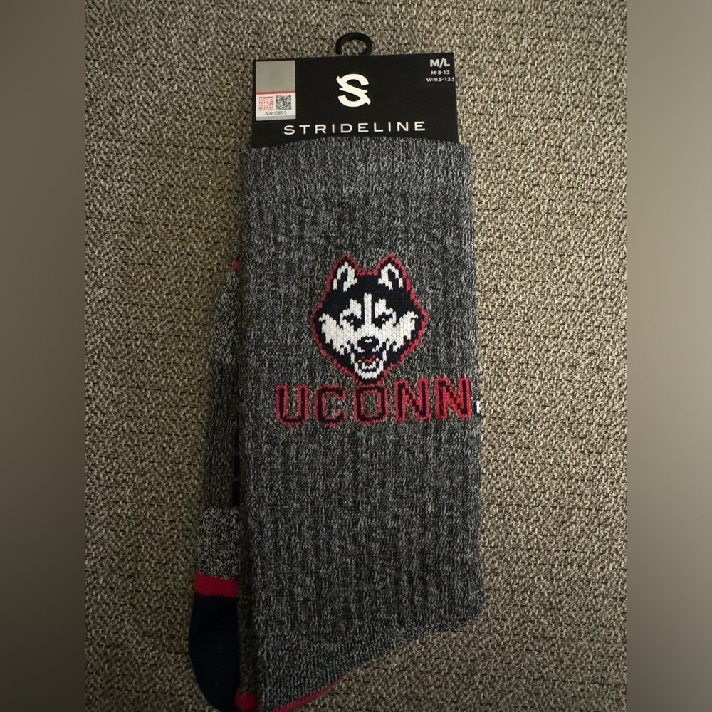 UCONN Huskies Strideline Socks